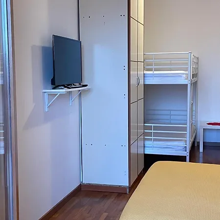 Alba Guest house *